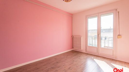 Appartement de 100m2 - 5 pièces - Reims - Quartier Avenue De Laon