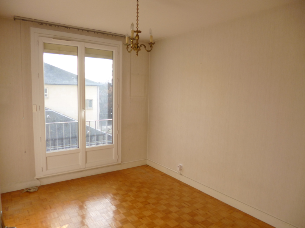 Appartement de 104m2 - 5 pièces - Reims - Quartier Saint Remi