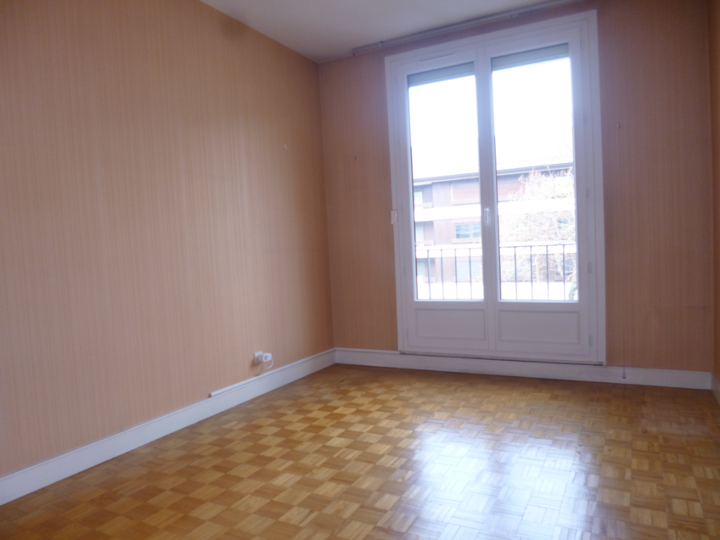 Appartement de 104m2 - 5 pièces - Reims - Quartier Saint Remi