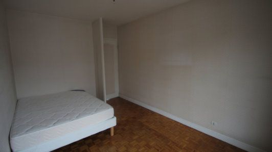 Appartement de 104m2 - 6 pièces - Reims - Quartier Saint Remi