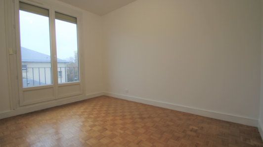 Appartement de 104m2 - 6 pièces - Reims - Quartier Saint Remi