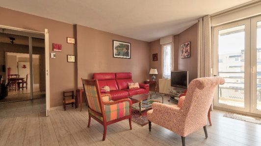 Appartement de 105m2 - 5 pièces - Reims - Quartier Courlancy