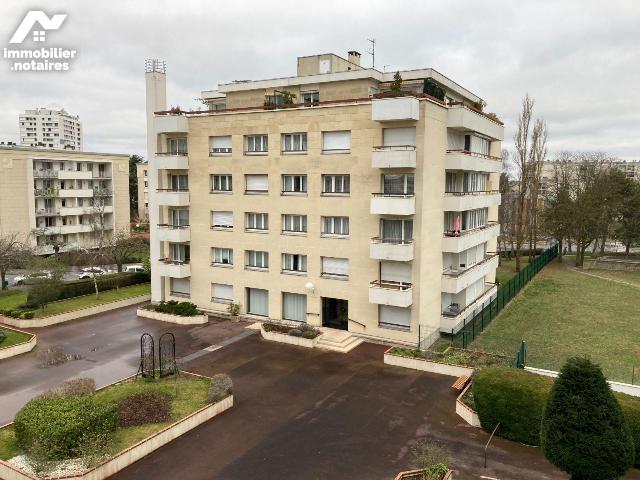 Appartement de 105m2 - 5 pièces - Reims