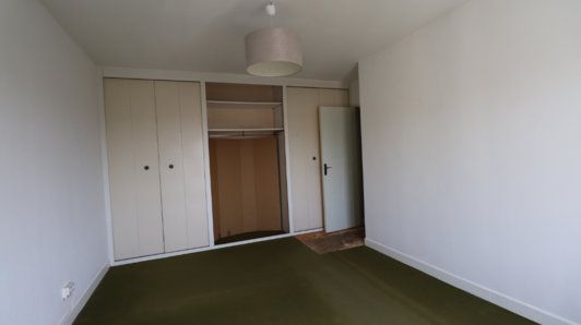 Appartement de 105m2 - 5 pièces - Reims - Quartier Saint Remi