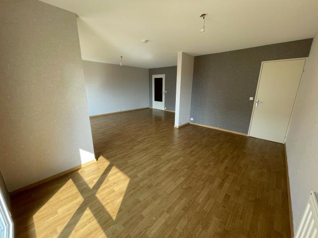 Appartement de 108m2 - 5 pièces - Reims