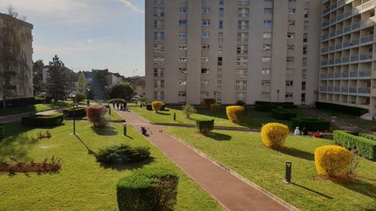 Appartement de 108m2 - 5 pièces - Reims - Quartier Saint Marceaux
