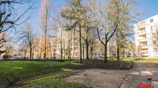 Appartement de 109m2 - 5 pièces - Reims - Quartier Hippodrome