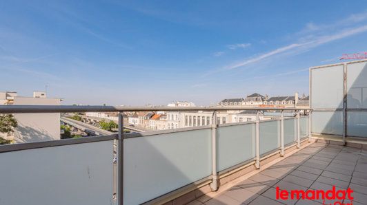 Appartement de 111m2 - 5 pièces - Reims - Quartier Libergier - Chanzy