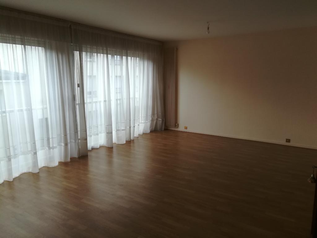 Appartement de 113m2 - 5 pièces - Reims