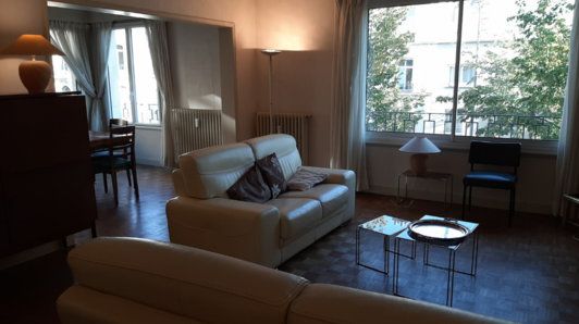 Appartement de 115m2 - 5 pièces - Reims - Quartier Boulingrin