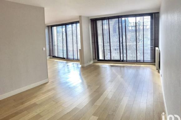 Appartement de 117m2 - 5 pièces - Reims - Quartier Centre Ville - Clairmarais