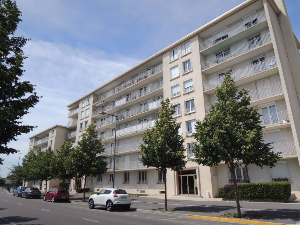 Appartement de 120m2 - 5 pièces - Reims - Quartier Avenue De Laon