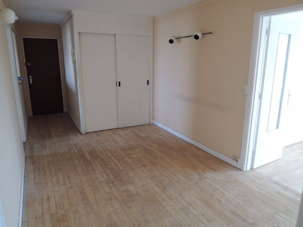 Appartement de 120m2 - 5 pièces - Reims - Quartier Avenue De Laon