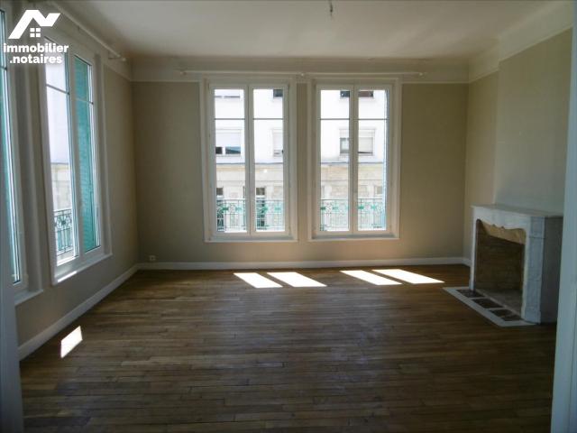 Appartement de 125m2 - 4 pièces - Reims