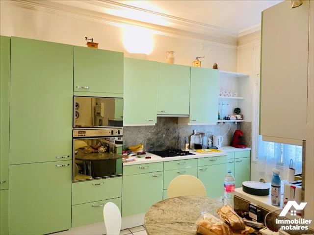 Appartement de 130m2 - 5 pièces - Reims - Quartier Centre Ville