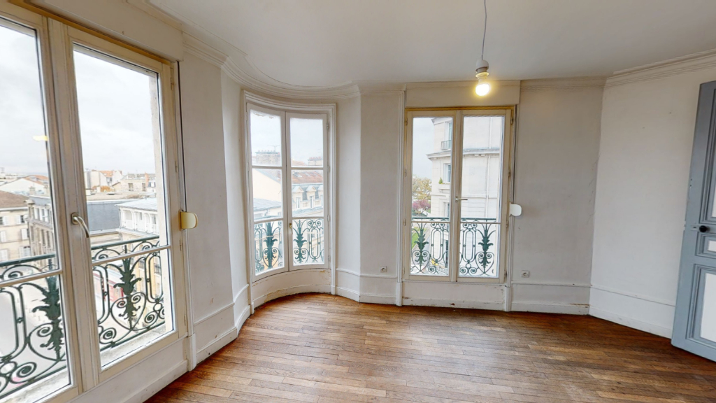 Appartement de 160m2 - 7 pièces - Reims - Quartier Centre Ville
