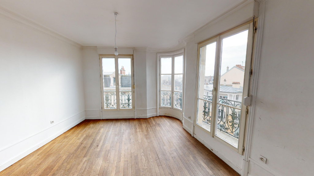 Appartement de 160m2 - 7 pièces - Reims - Quartier Avenue De Laon - Centre Ville