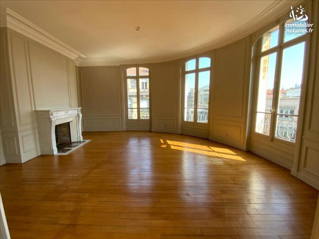 Appartement de 200m2 - 6 pièces - Reims