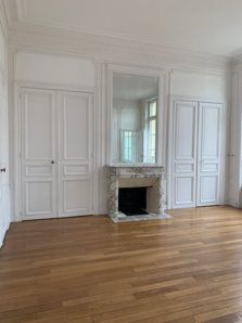 Appartement de 298m2 - 7 pièces - Reims - Quartier Place du Forum