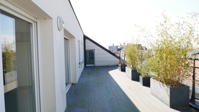 Appartement - 5 pièces - Reims - Quartier Boulevard De La Paix