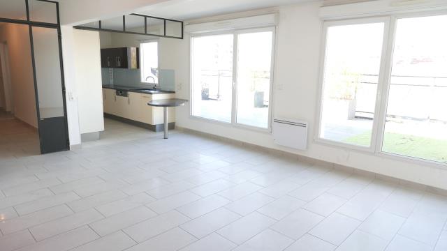 Appartement - 5 pièces - Reims - Quartier Boulevard De La Paix