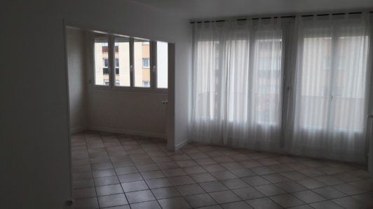 Appartement de 74m2 - 4 pièces - Reims - Quartier Saint Marceaux