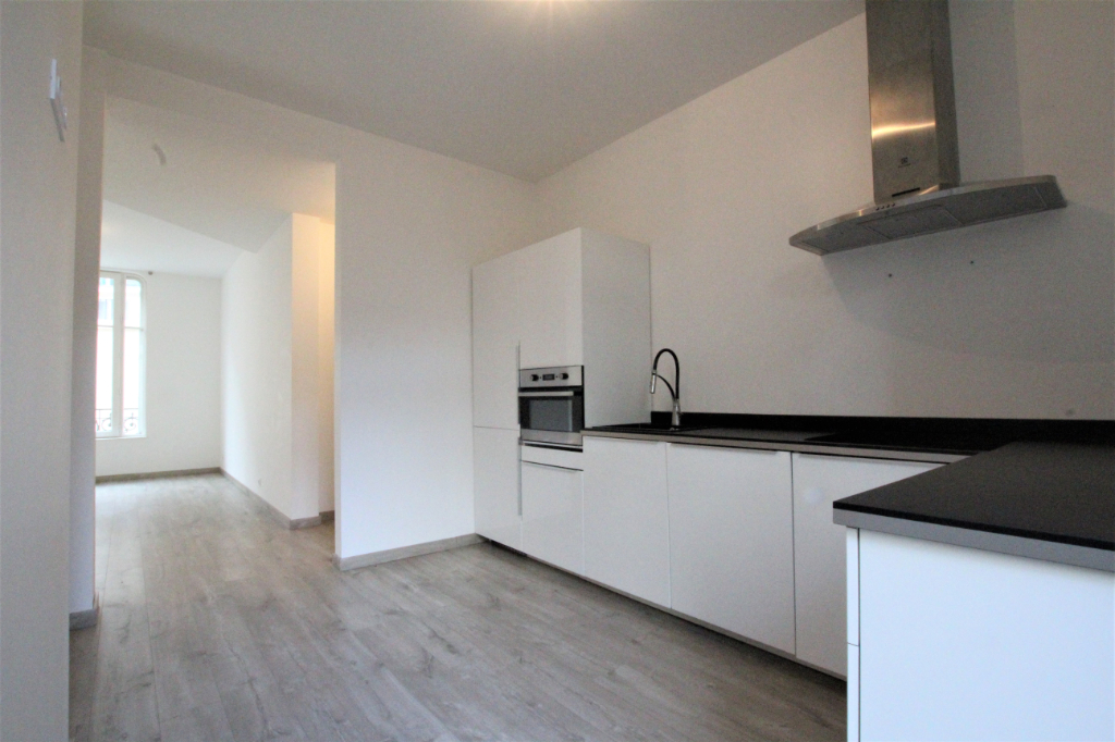 Appartement de 75m2 - 3 pièces - Reims - Quartier Avenue De Laon