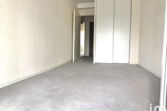 Appartement de 77m2 - 4 pièces - Reims - Quartier Centre Ville - Clovis