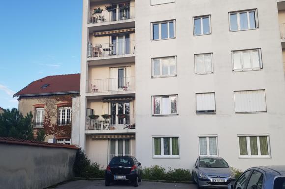 Appartement de 80m2 - 4 pièces - Reims - Quartier Avenue De Laon