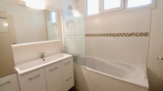 Appartement de 80m2 - 5 pièces - Reims - Quartier Henry Vasnier - Saint-Nicaise