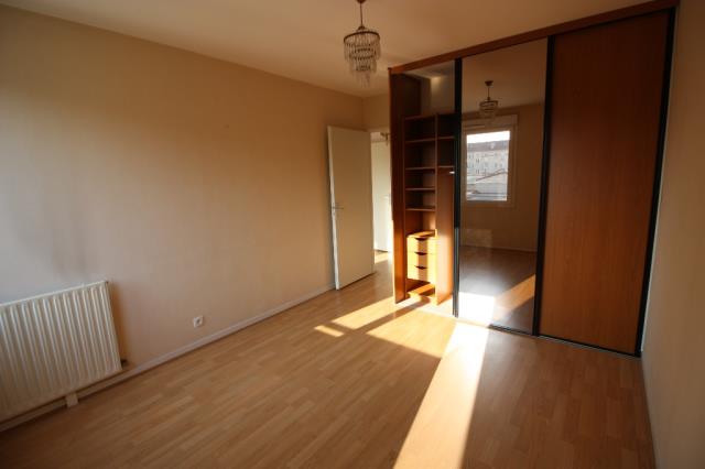 Appartement de 86m2 - 4 pièces - Reims - Quartier Rue Ponsardin