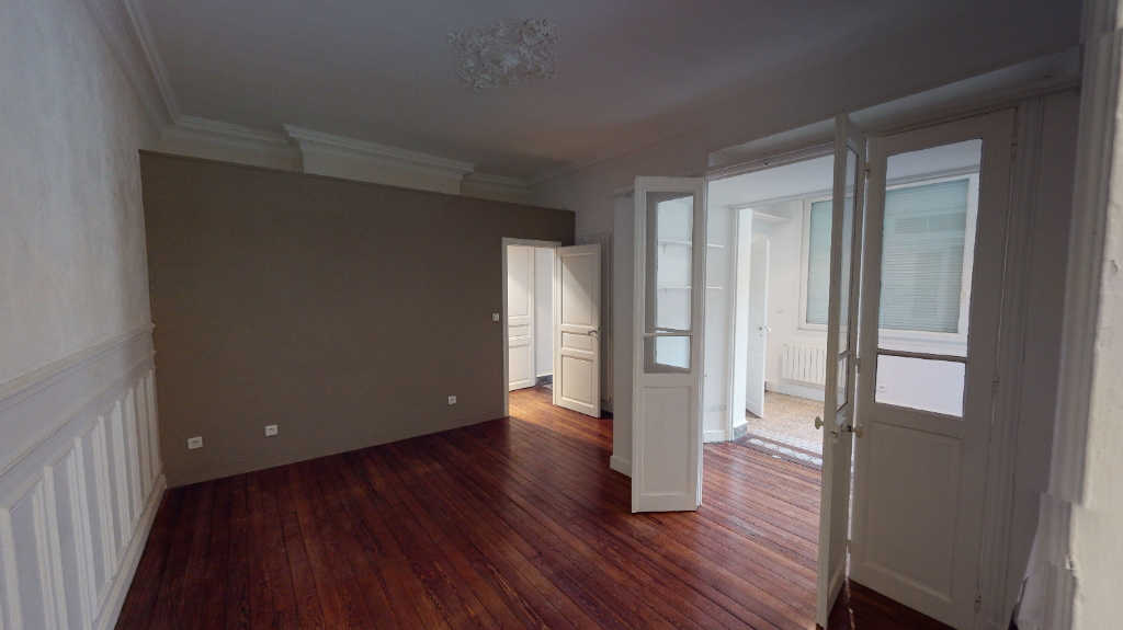 Appartement de 88m2 - 3 pièces - Reims - Quartier Avenue De Laon