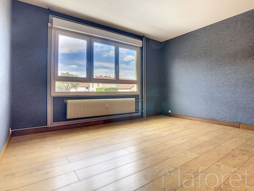 Appartement de 88m2 - 5 pièces - Reims