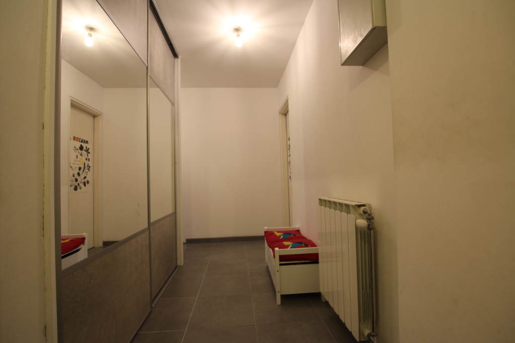 Appartement de 90m2 - 4 pièces - Reims - Quartier Avenue De Laon