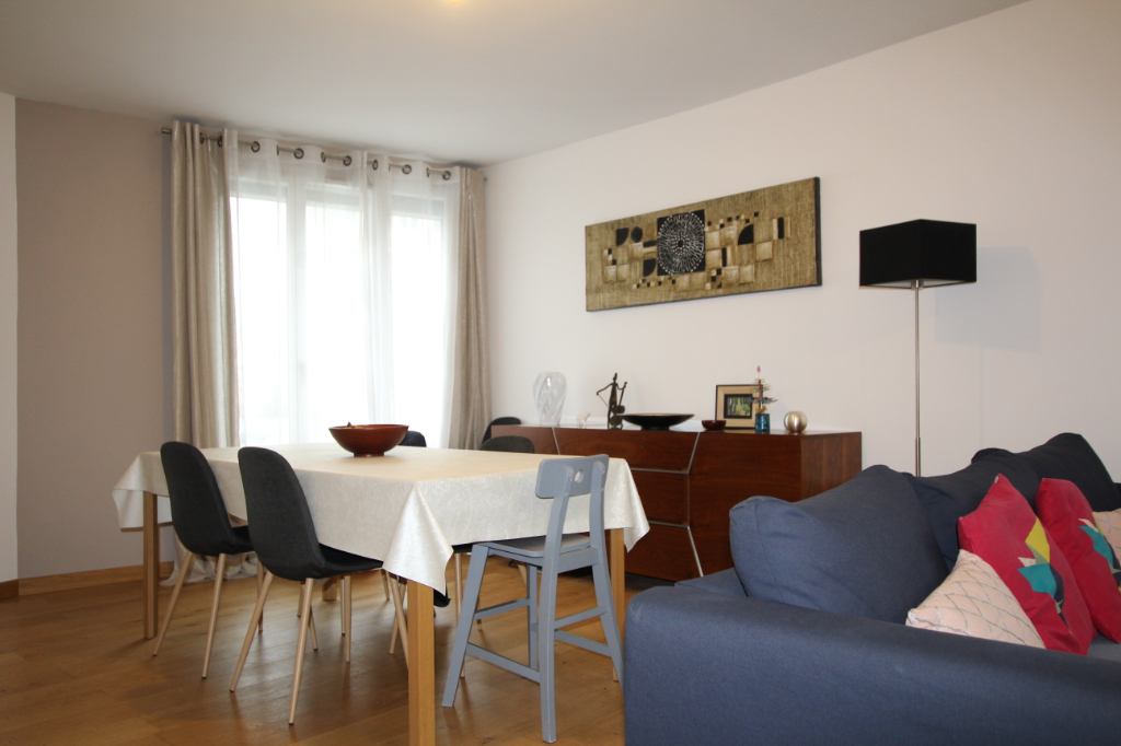 Appartement de 90m2 - 4 pièces - Reims - Quartier Avenue De Laon