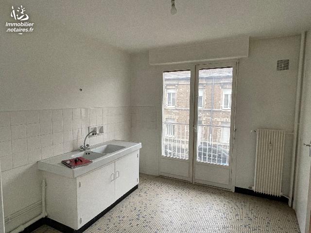 Appartement de 90m2 - 5 pièces - Reims - Quartier Avenue De Laon - Clairmarais