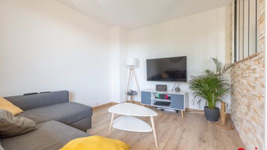 Appartement de 91m2 - 5 pièces - Reims - Quartier Avenue De Paris