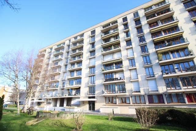 Appartement de 92m2 - 5 pièces - Reims - Quartier Proche canal