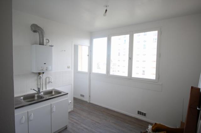 Appartement de 92m2 - 5 pièces - Reims - Quartier Proche canal