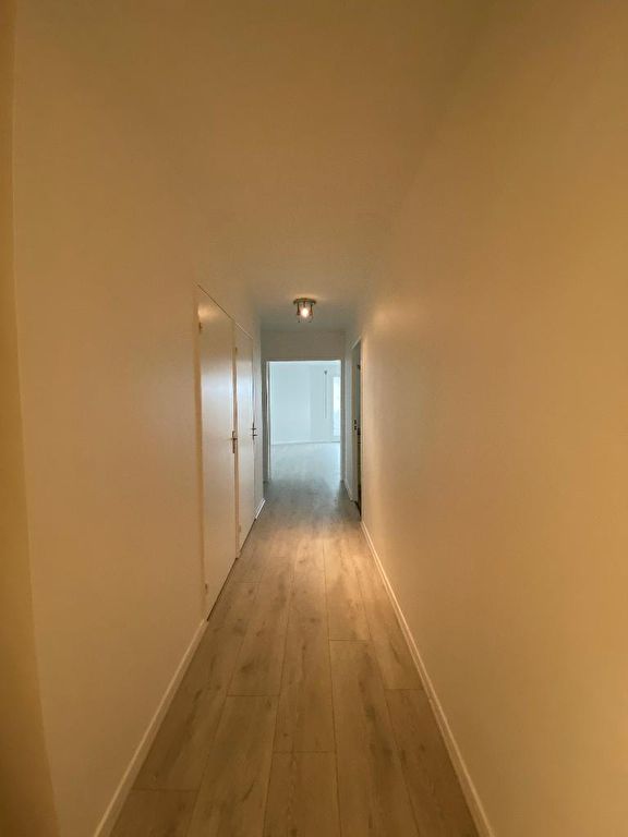 Appartement de 94m2 - 4 pièces - Reims - Quartier Proche canal