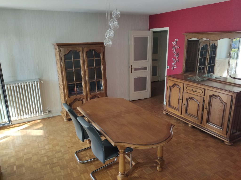 Appartement de 94m2 - 4 pièces - Reims