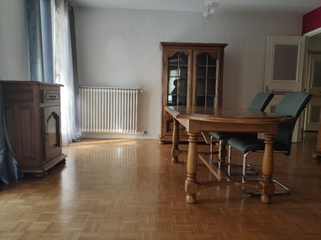 Appartement de 94m2 - 4 pièces - Reims