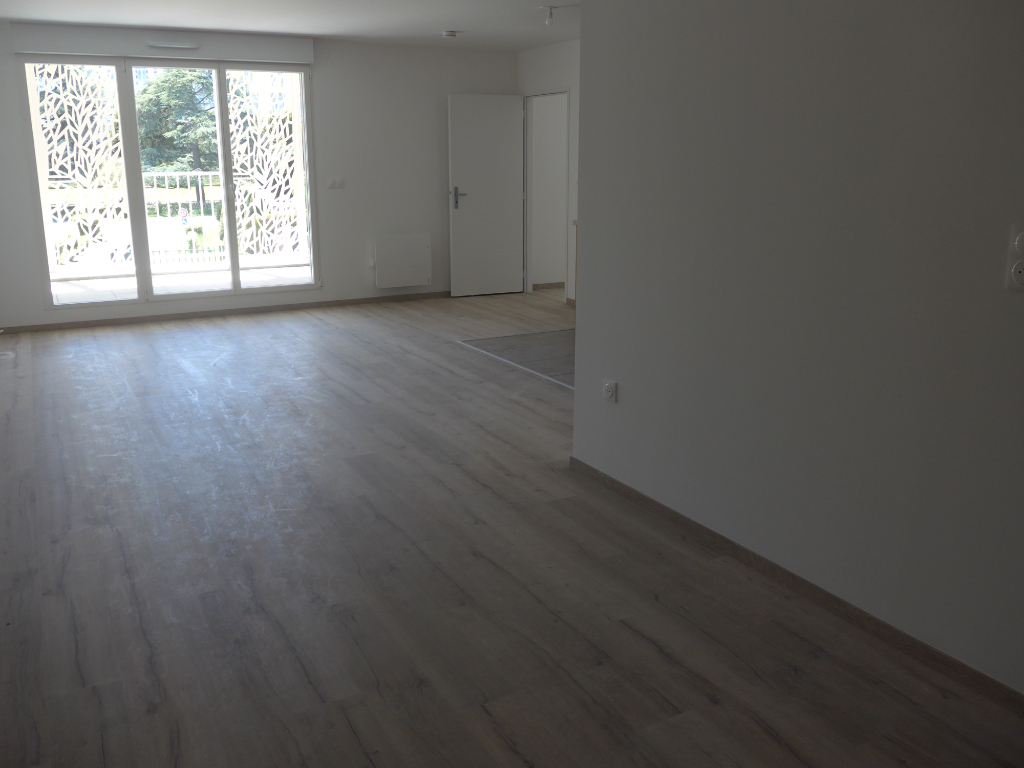 Appartement de 94m2 - 5 pièces - Reims - Quartier Courlancy