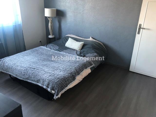 Appartement de 96m2 - 4 pièces - Reims