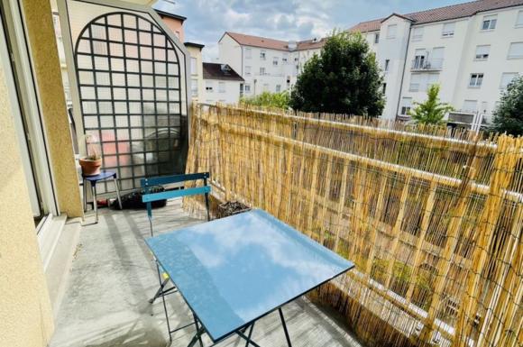 Appartement de 97m2 - 5 pièces - Reims