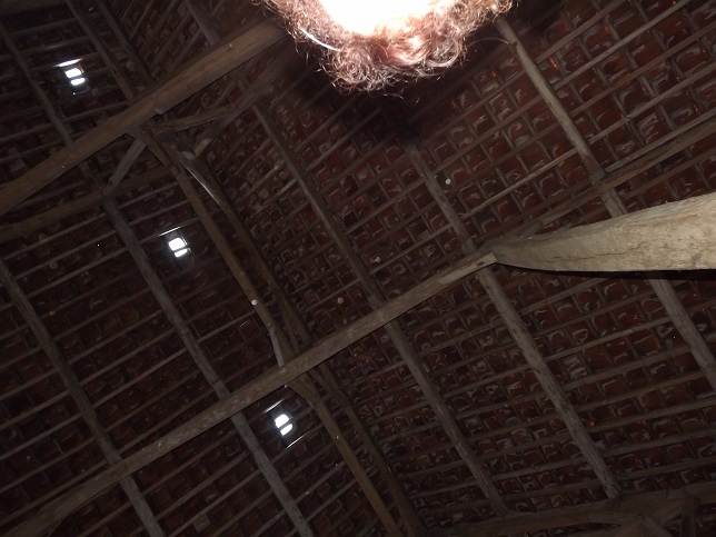 Grange de 110m2 - 1 pièce - Reims