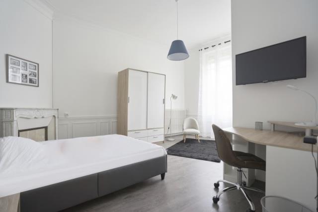 Immeuble de 119m2 - Reims - Quartier Place du Forum