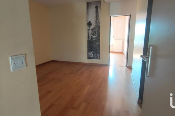 Immeuble de 170m2 - 5 pièces - Reims