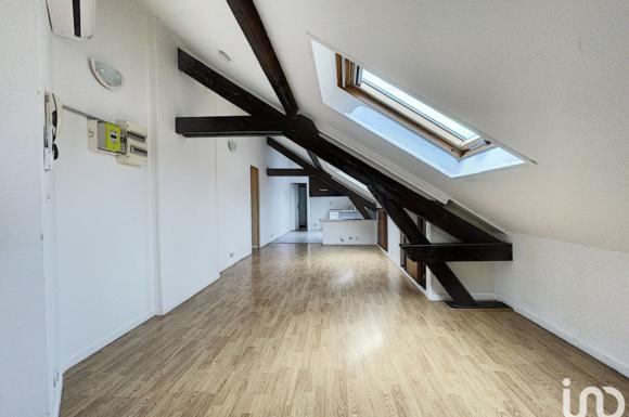 Immeuble de 230m2 - 7 pièces - Reims - Quartier Jamin