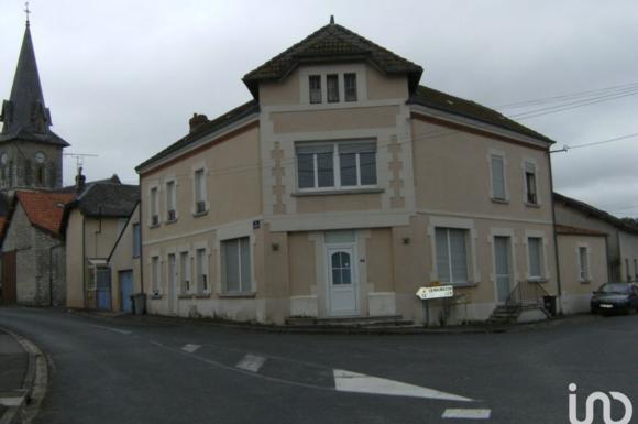 Immeuble de 300m2 - 12 pièces - Reims